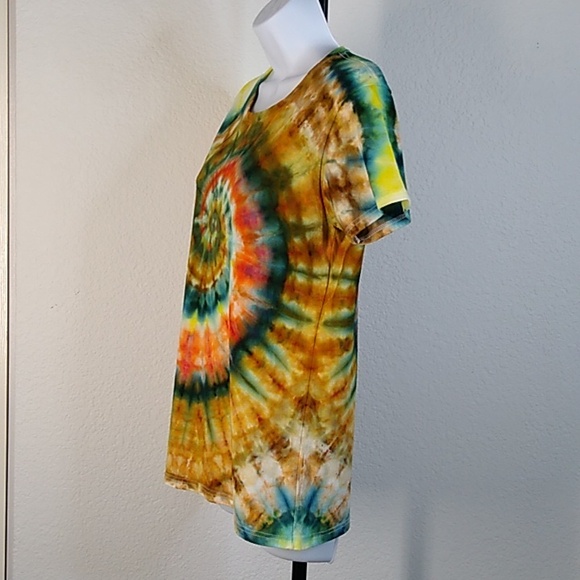WOMENS NEW TIE DYE S/S T SHIRT MEDIUM - Picture 2 of 4